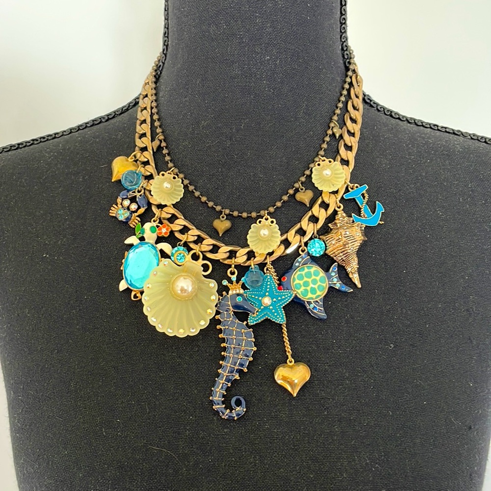 🌟SOLD🌟 Betsey Johnson vintage early 2000s ocean / nautical / sea necklace